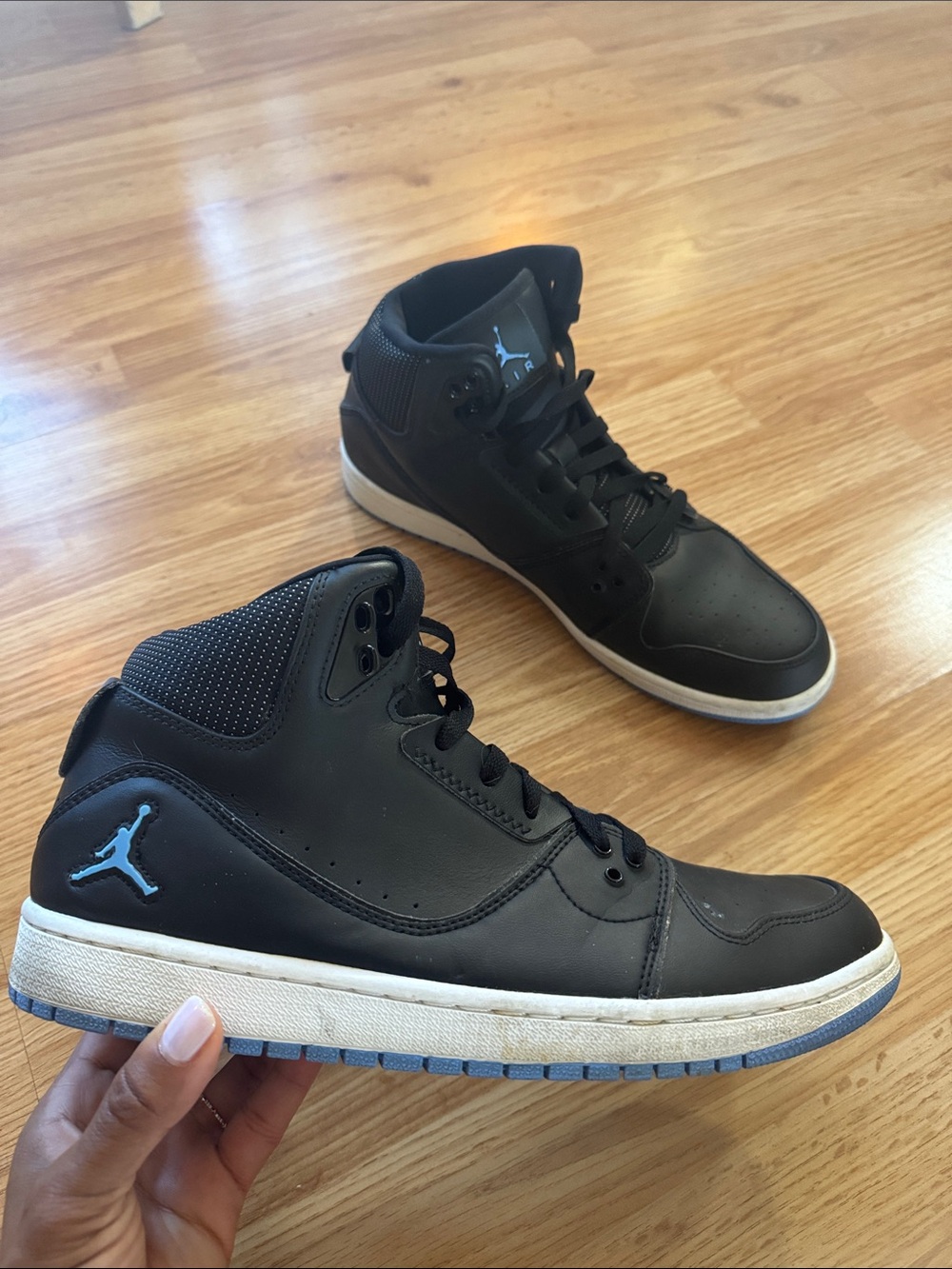 Jordan Black and Light Blue High-Top Sneakers - M10.5